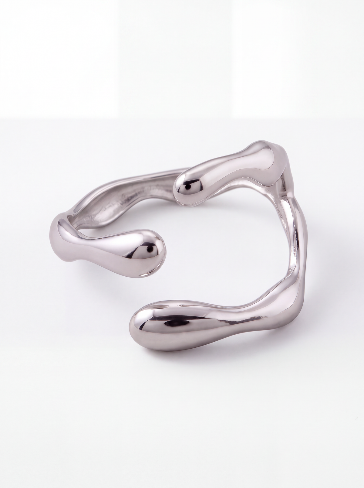 Anillo Claw
