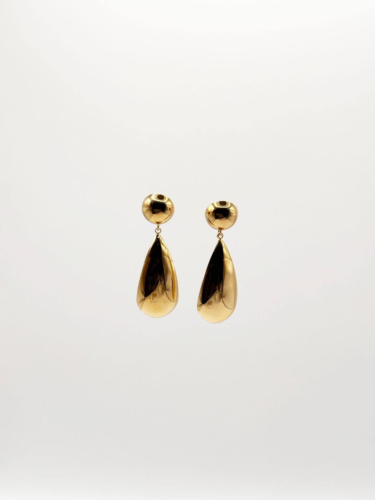 Aretes Bat