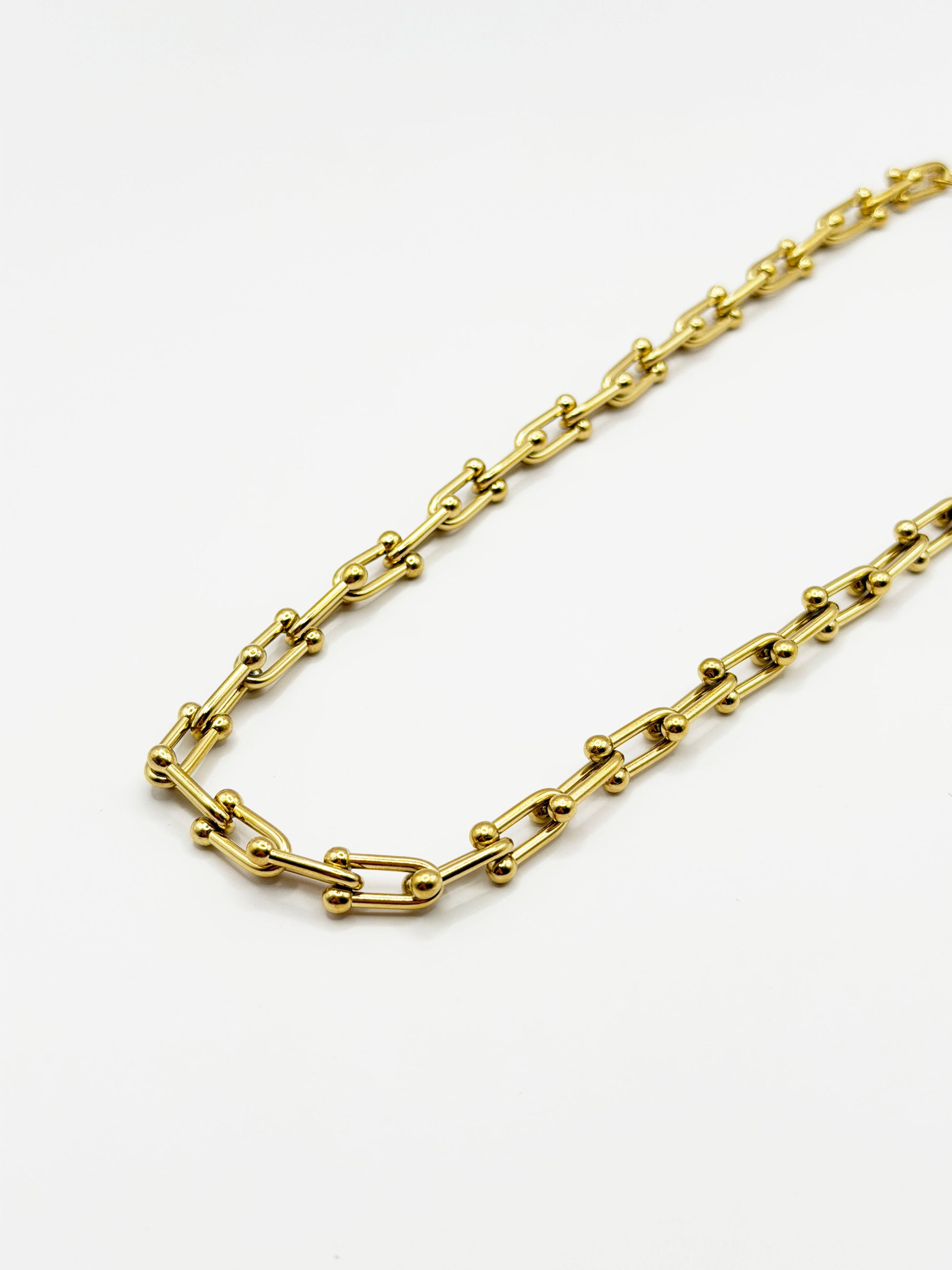 Collar Tautan