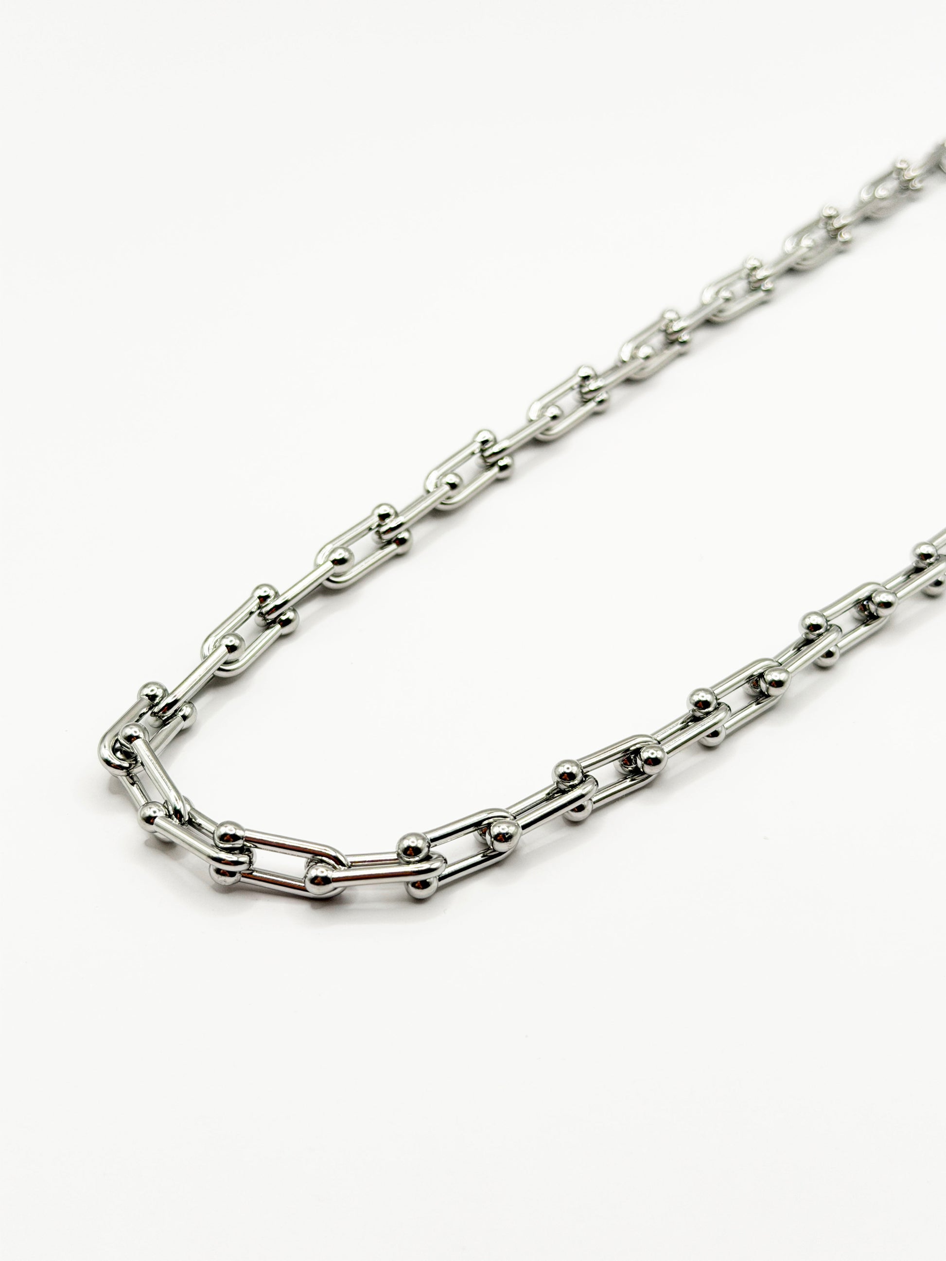 Collar Tautan
