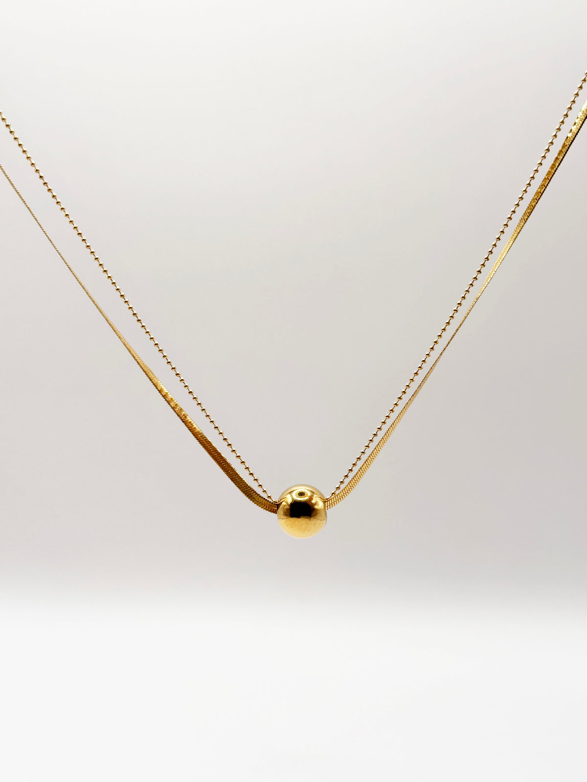 Collar Emas